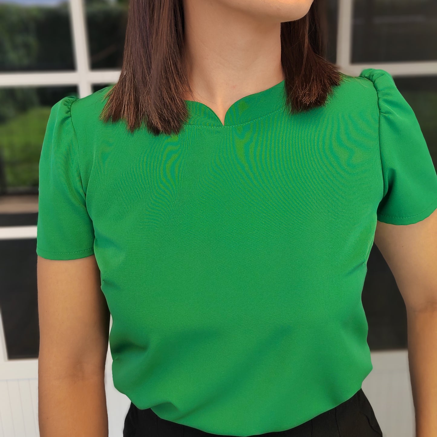 Blusa cuello chino verde