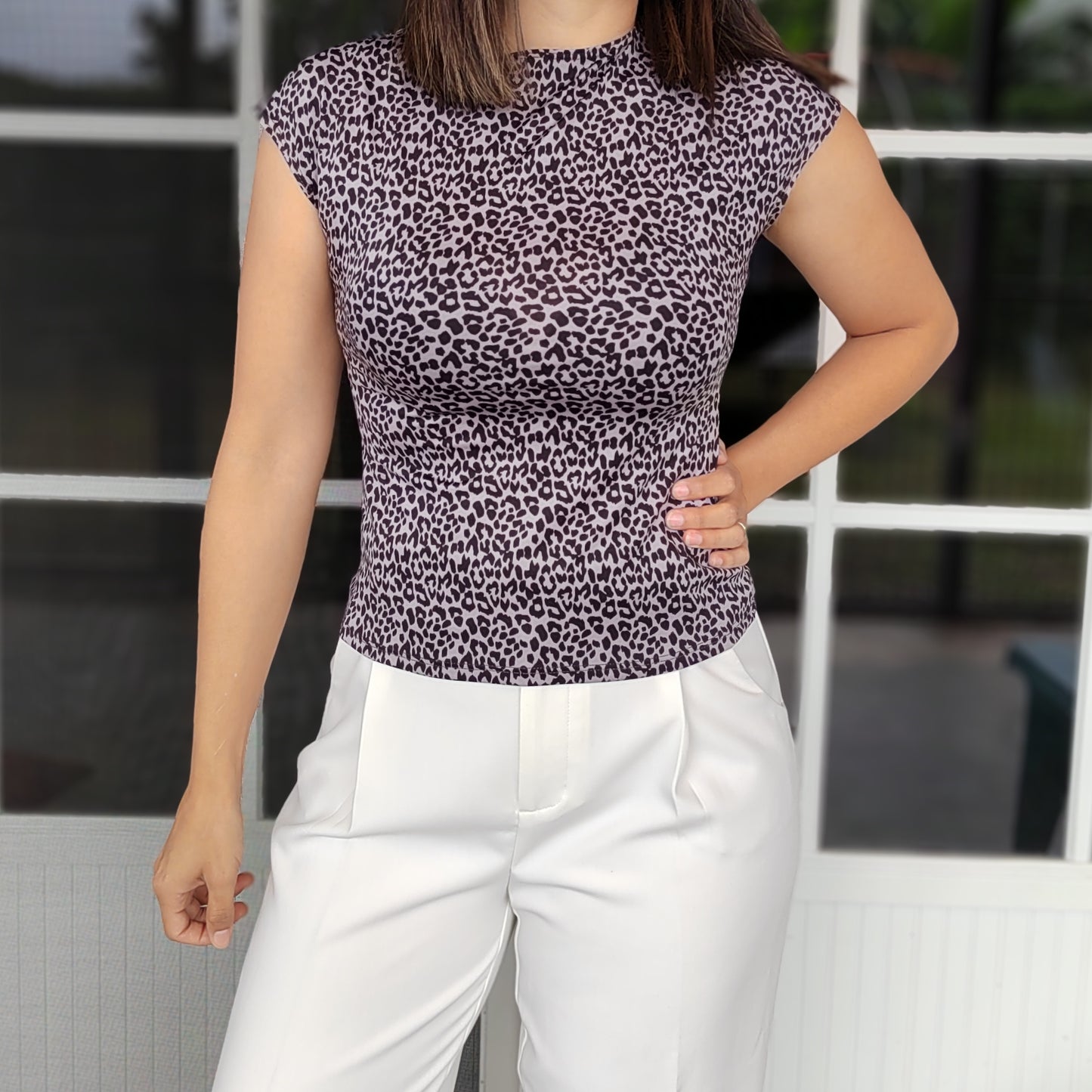 Blusa manga enteriza animal print gris