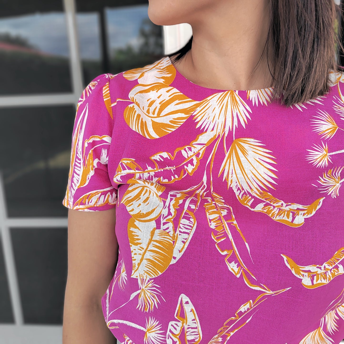 Blusa flores fucsia